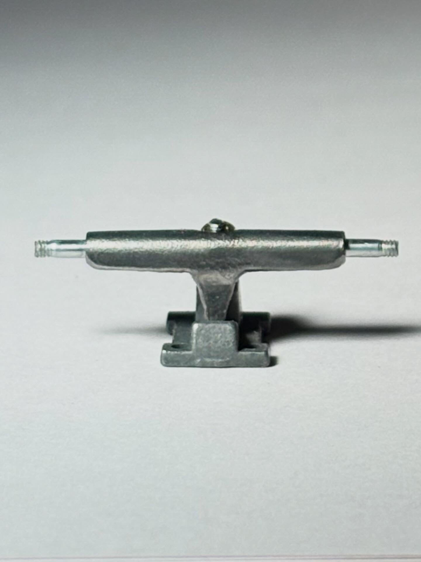 Lurpig Hand Shaped 29mm TD Trucks