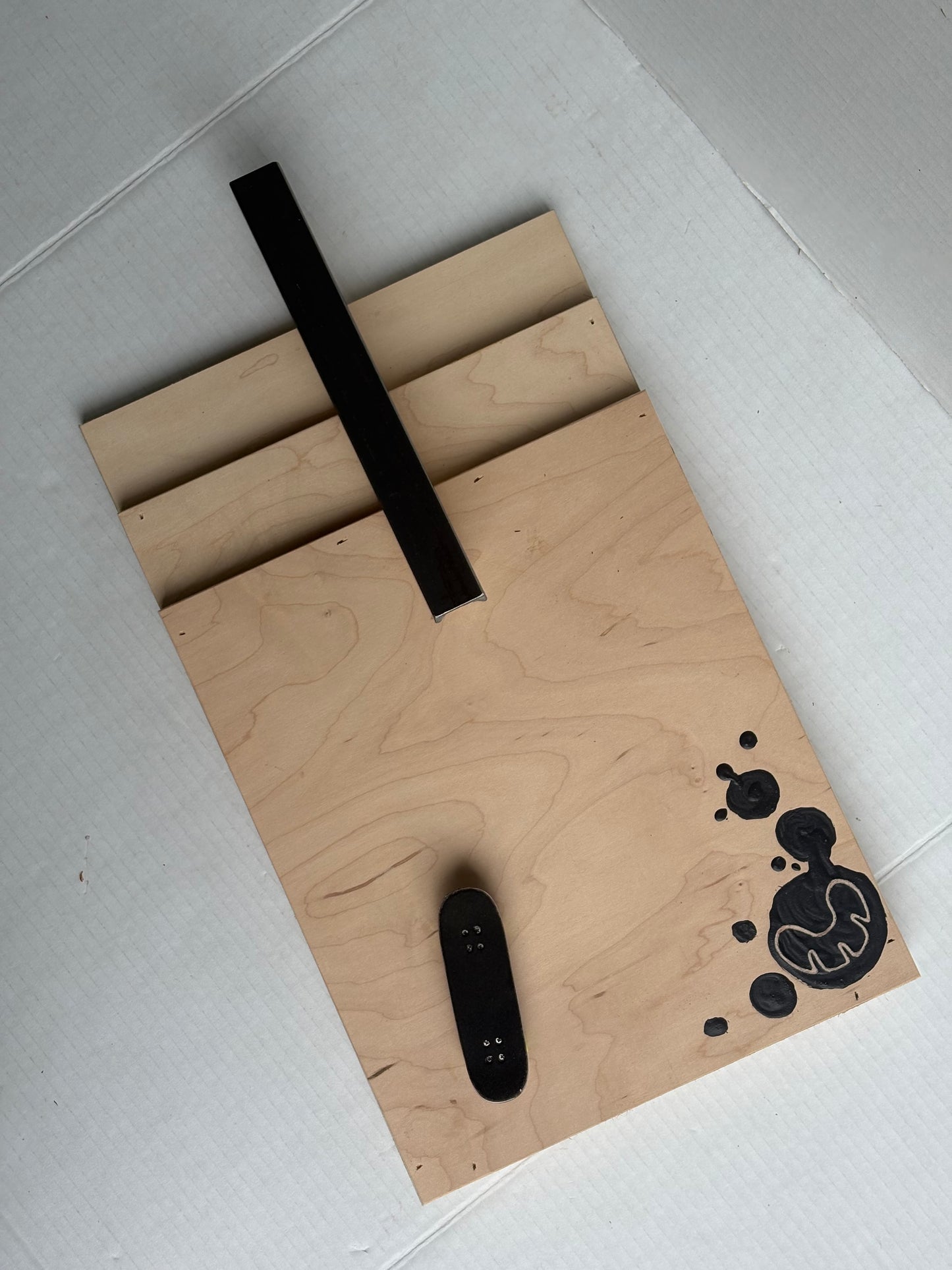 Engraved 3 Stair - Flat