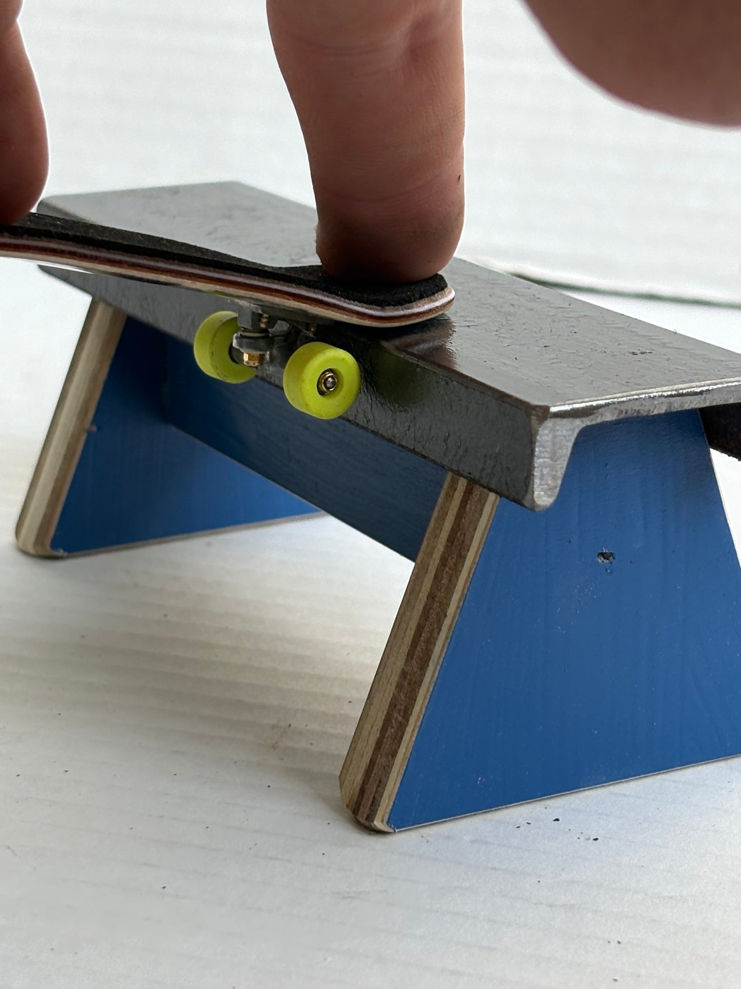 9” Bench (select height + color)